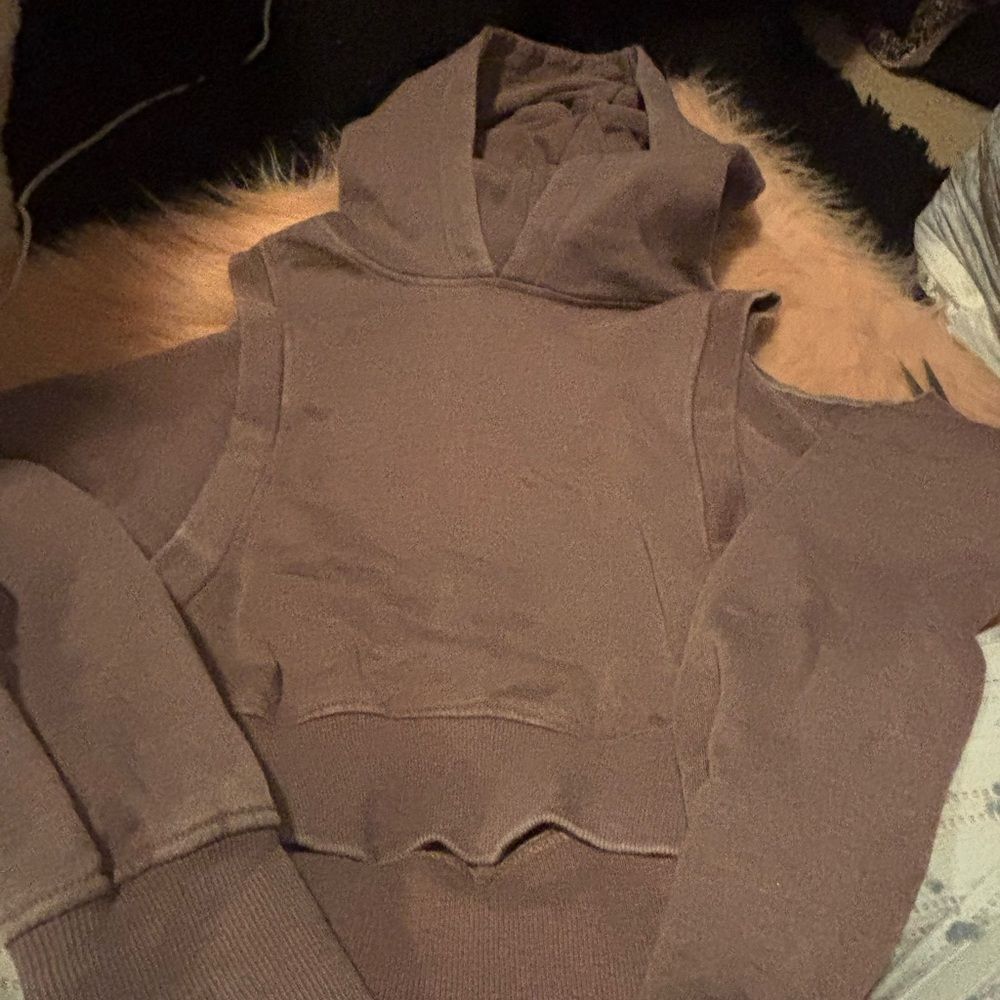 Mono B purple Cropped Hoodie